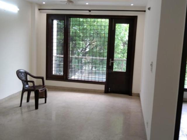 3 BHK Independent Builder Floor in Chittaranjan Park for resale New Delhi. The reference number is 20823692