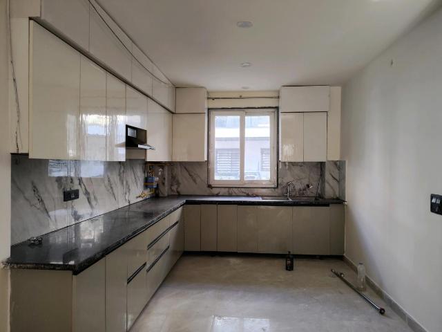 3 BHK Independent Builder Floor in Crossings Republik for rent Ghaziabad. The reference number is 19104643