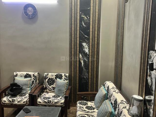 3 BHK Independent Builder Floor in Dwarka Mor for resale New Delhi. The reference number is 14698700