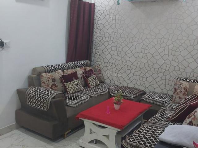 3 BHK Independent Builder Floor in Dwarka Mor for resale New Delhi. The reference number is 15502906