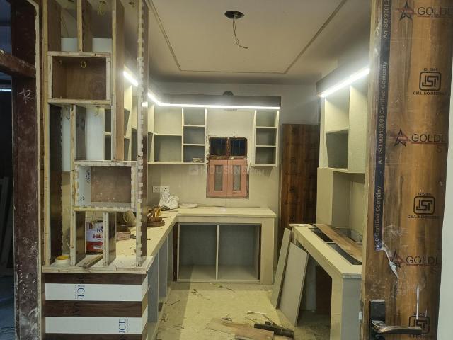 3 BHK Independent Builder Floor in Dwarka Mor for resale New Delhi. The reference number is 15888048
