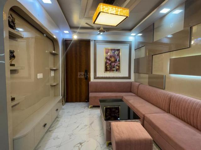 3 BHK Independent Builder Floor in Dwarka Mor for resale New Delhi. The reference number is 19698030