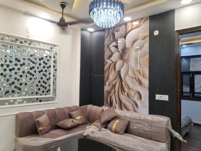 2 BHK Apartment in Dwarka Mor for resale New Delhi. The reference number is 20400240