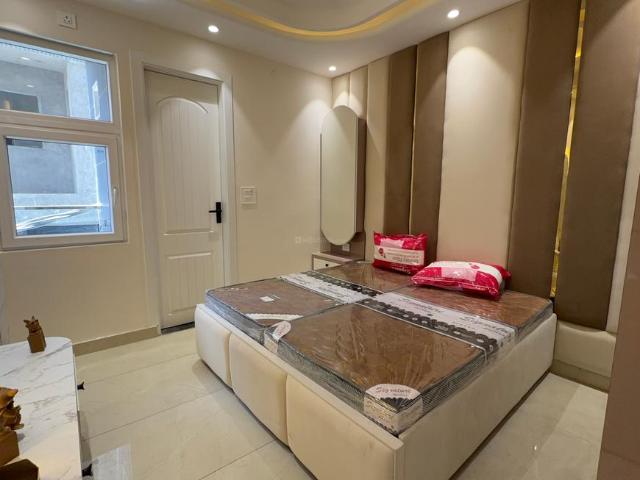 3 BHK Independent Builder Floor in Dwarka Mor for resale New Delhi. The reference number is 20708722