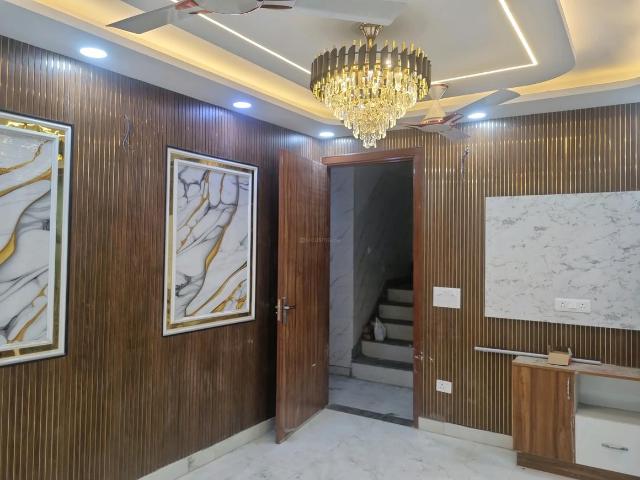 3 BHK Apartment in Razapur Khurd for resale New Delhi. The reference number is 20069732