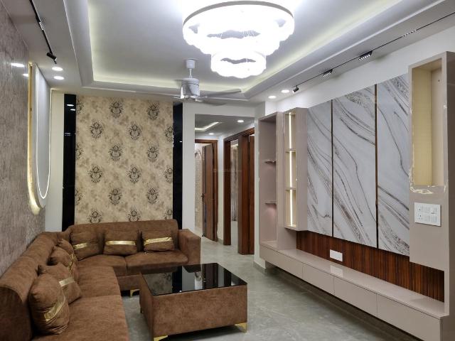 4 BHK Apartment in Sector 15 Dwarka for resale New Delhi. The reference number is 20275146