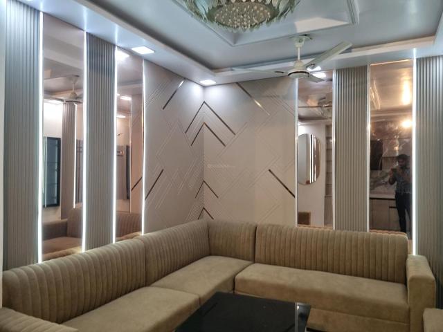 3 BHK Apartment in Dwarka Mor for resale New Delhi. The reference number is 20275322
