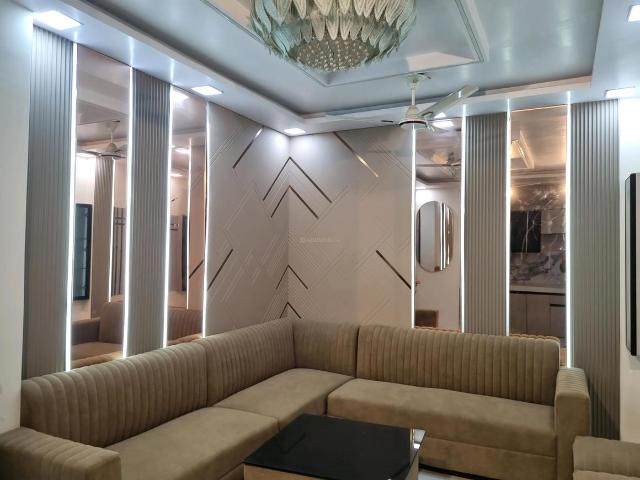 3 BHK Apartment in Dwarka Mor for resale New Delhi. The reference number is 20296082