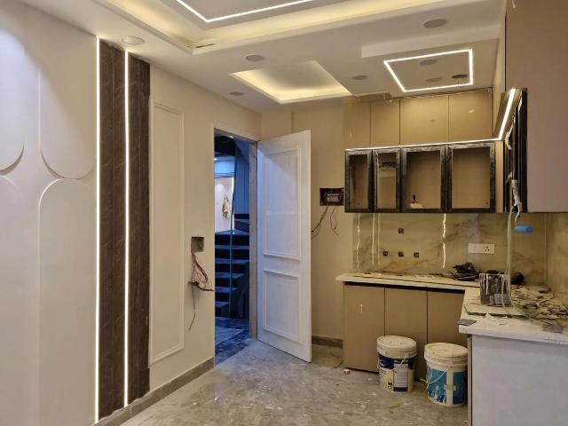 2 BHK Apartment in Nawada for resale New Delhi. The reference number is 20343831