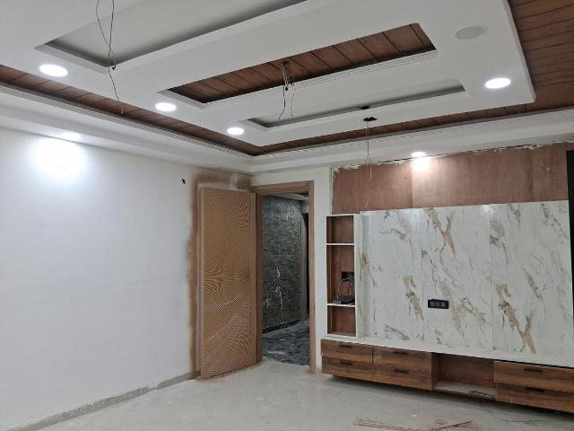3 BHK Independent Builder Floor in Deenpur for resale New Delhi. The reference number is 20346607