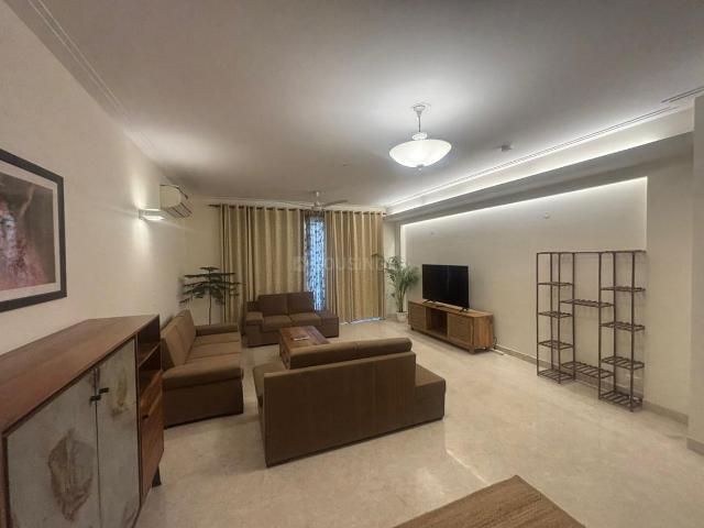 3 BHK Independent Builder Floor in Defence Colony for rent New Delhi. The reference number is 19656954