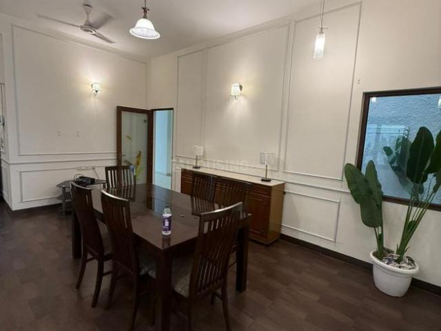 3 BHK Independent Builder Floor in Defence Colony for rent New Delhi. The reference number is 20603958