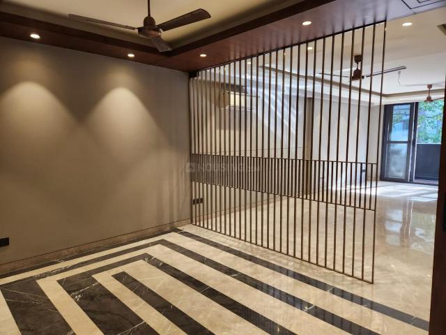 3 BHK Independent Builder Floor in Defence Colony for resale New Delhi. The reference number is 20398682