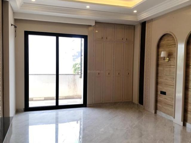 3 BHK Independent Builder Floor in DLF Phase 4 for rent Gurgaon. The reference number is 20194800