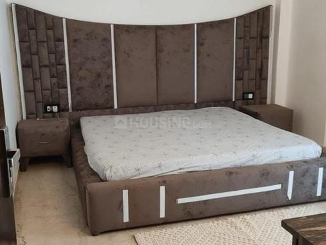 3 BHK Independent Builder Floor in DLF Phase 5 for rent Gurgaon. The reference number is 15167486