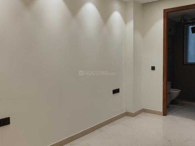3 BHK Independent Builder Floor in DLF Phase 1 for resale Gurgaon. The reference number is 20910094