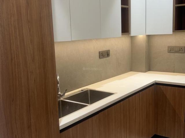 3 BHK Independent Builder Floor in DLF Phase 2 for rent Gurgaon. The reference number is 18625518