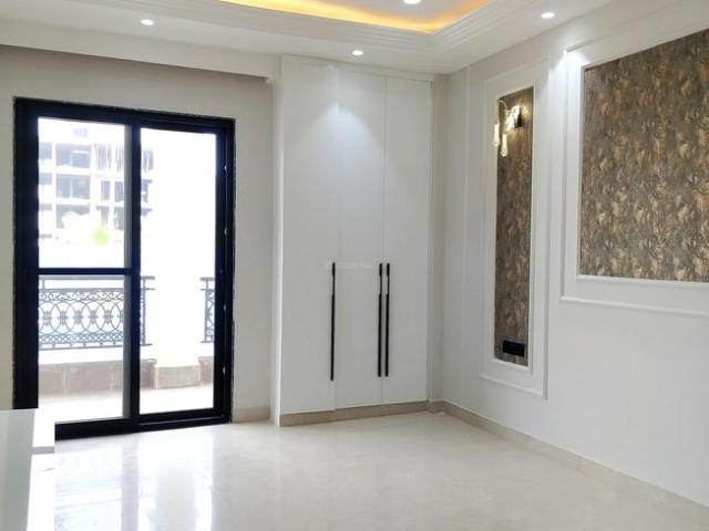 3 BHK Independent Builder Floor in DLF Phase 2 for rent Gurgaon. The reference number is 18899671