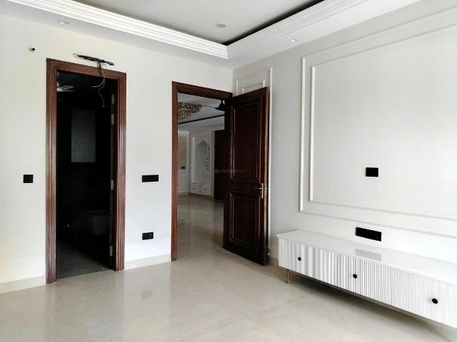3 BHK Independent Builder Floor in DLF Phase 2 for rent Gurgaon. The reference number is 19565345