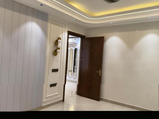 3 BHK Independent Builder Floor in DLF Phase 2 for rent Gurgaon. The reference number is 19953175