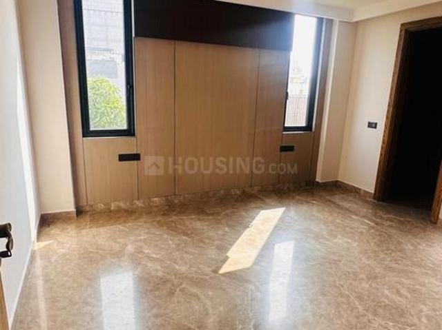 3 BHK Independent Builder Floor in DLF Phase 2 for rent Gurgaon. The reference number is 20772975