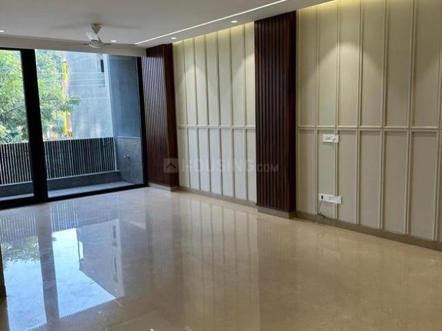 3 BHK Independent Builder Floor in DLF Phase 2 for resale Gurgaon. The reference number is 20080639
