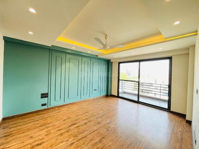 3 BHK Independent Builder Floor in DLF Phase 2 for resale Gurgaon. The reference number is 20539962