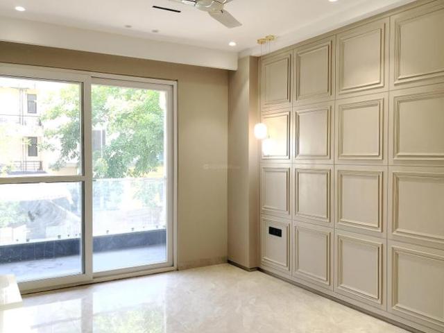 3 BHK Independent Builder Floor in DLF Phase 3 for rent Gurgaon. The reference number is 18124256