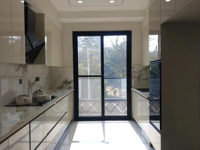 3 BHK Independent Builder Floor in DLF Phase 3 for rent Gurgaon. The reference number is 18124256