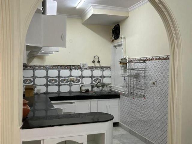 3 BHK Independent Builder Floor in East Of Kailash for rent New Delhi. The reference number is 19620836
