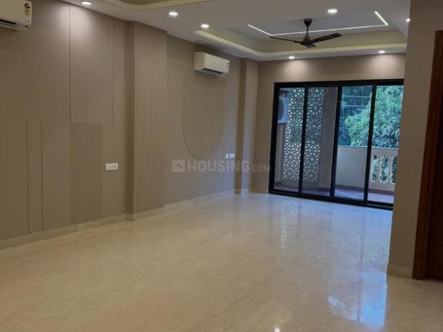 3 BHK Independent Builder Floor in East Of Kailash for resale New Delhi. The reference number is 19748156