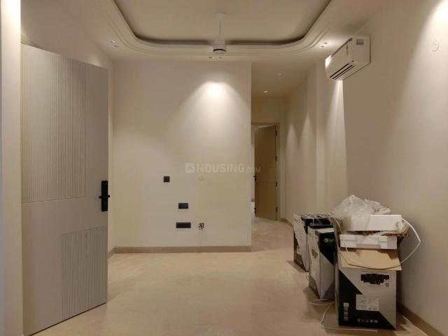 3 BHK Independent Builder Floor in East Of Kailash for resale New Delhi. The reference number is 20642605