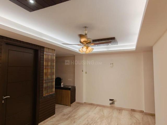 3 BHK Independent Builder Floor in East Of Kailash for resale New Delhi. The reference number is 20901324
