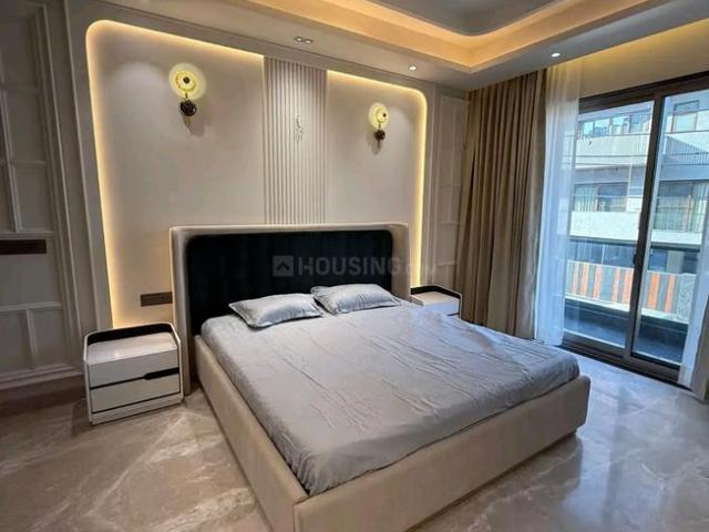 3 BHK Independent Builder Floor in Freedom Fighters Enclave for rent New Delhi. The reference number is 18632806