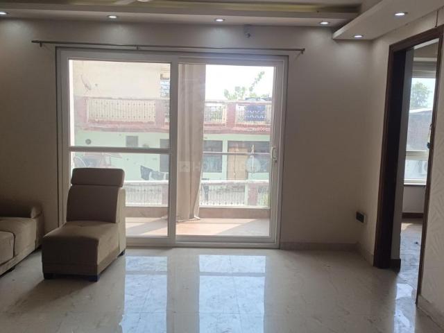 3 BHK Independent Builder Floor in Freedom Fighters Enclave for rent New Delhi. The reference number is 19754083