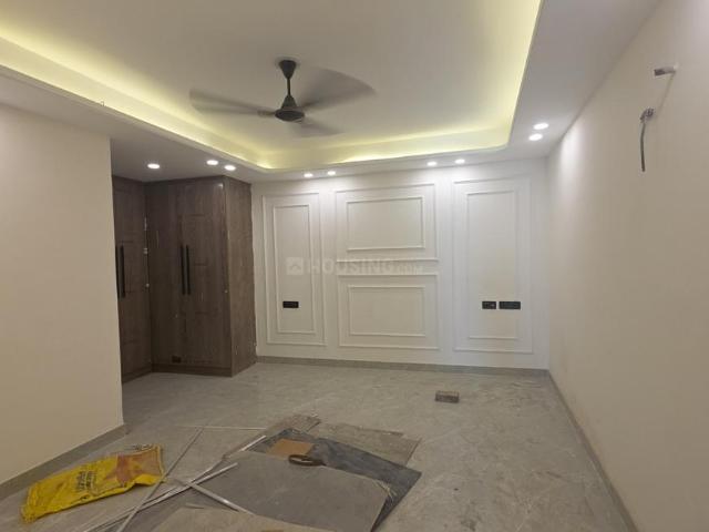 3 BHK Independent Builder Floor in Freedom Fighters Enclave for rent New Delhi. The reference number is 20681453