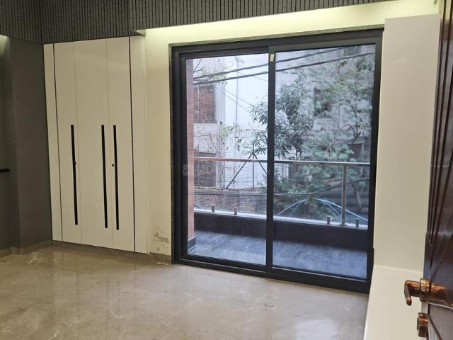 3 BHK Independent Builder Floor in GTB Nagar for resale New Delhi. The reference number is 19526405