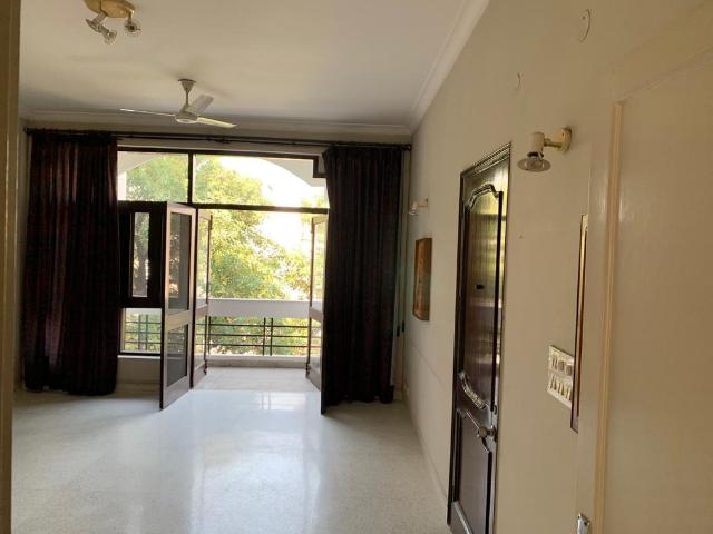 3 BHK Independent Builder Floor in Gulmohar Park for rent New Delhi. The reference number is 2603670