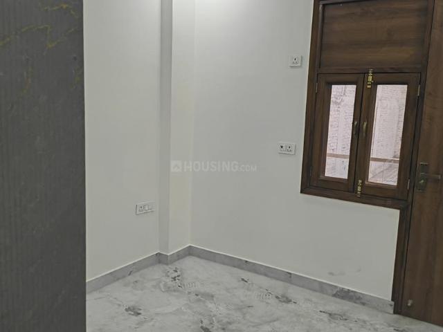3 BHK Independent Builder Floor in Gulabi Bagh for resale New Delhi. The reference number is 19693504
