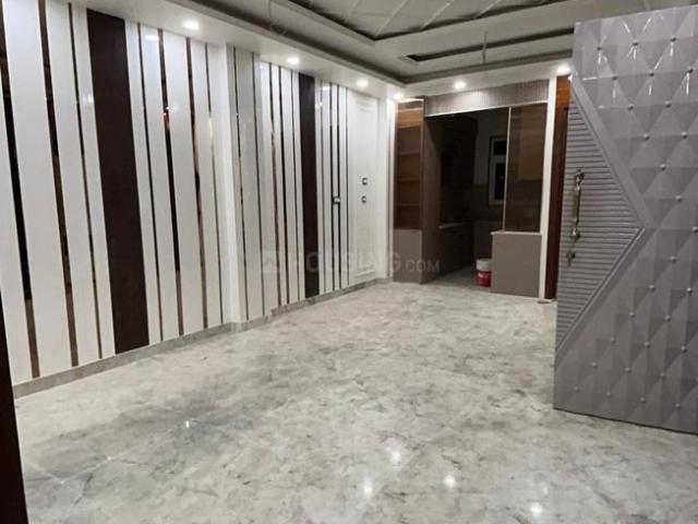 3 BHK Independent Builder Floor in Gagan Vihar for rent New Delhi. The reference number is 20374516