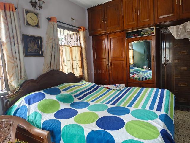 3 BHK Independent Builder Floor in Gariahat for resale Kolkata. The reference number is 20450344