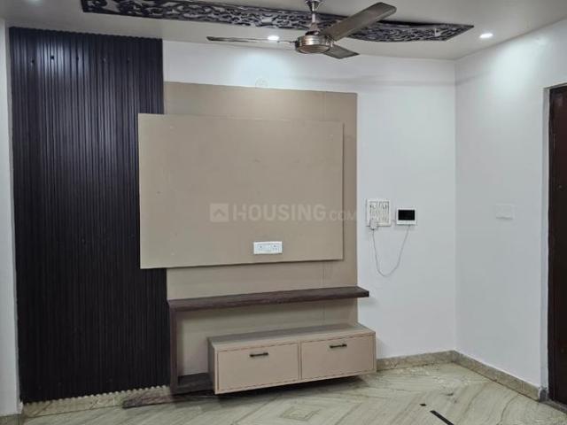 3 BHK Independent Builder Floor in Geeta Colony for resale New Delhi. The reference number is 3880933