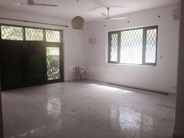 3 BHK Independent Builder Floor in Geetanjali Enclave for rent New Delhi. The reference number is 19625121