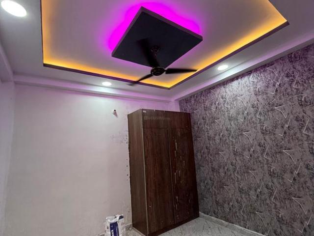 3 BHK Independent Builder Floor in Govindpuram for resale Ghaziabad. The reference number is 19541710