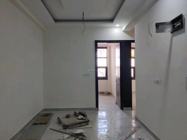 3 BHK Independent Builder Floor in Govindpuram for resale Ghaziabad. The reference number is 20031027