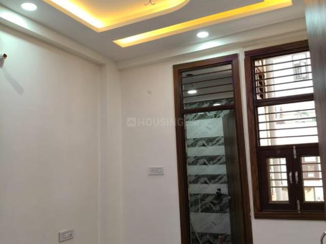 3 BHK Independent Builder Floor in Govindpuram for resale Ghaziabad. The reference number is 20373284