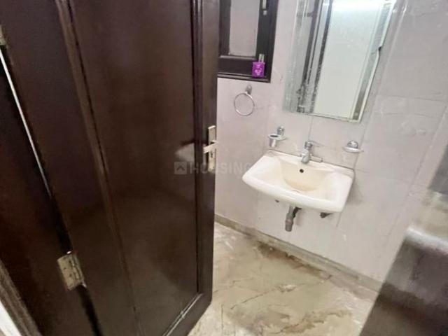 3 BHK Independent Builder Floor in Govindpuri Extension for rent New Delhi. The reference number is 20748725