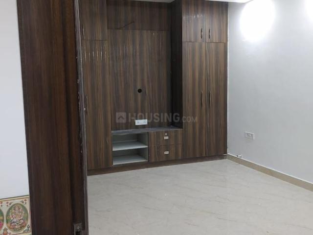 3 BHK Independent Builder Floor in Govindpuri Extension for resale New Delhi. The reference number is 19269531