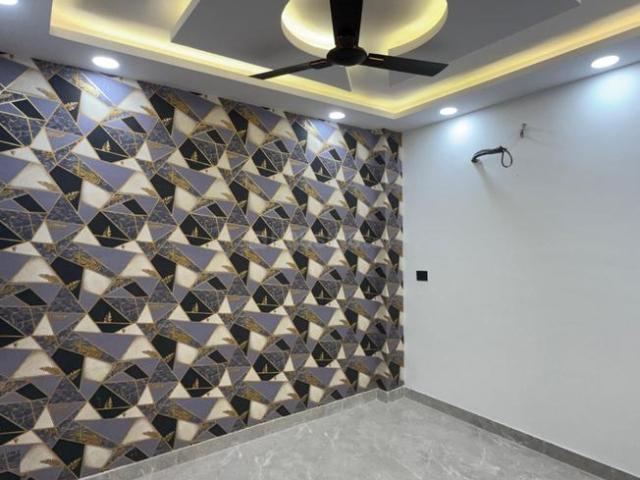 3 BHK Independent Builder Floor in Govindpuri for rent New Delhi. The reference number is 20042378