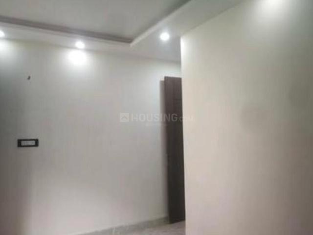 3 BHK Independent Builder Floor in Govindpuri for rent New Delhi. The reference number is 21000589